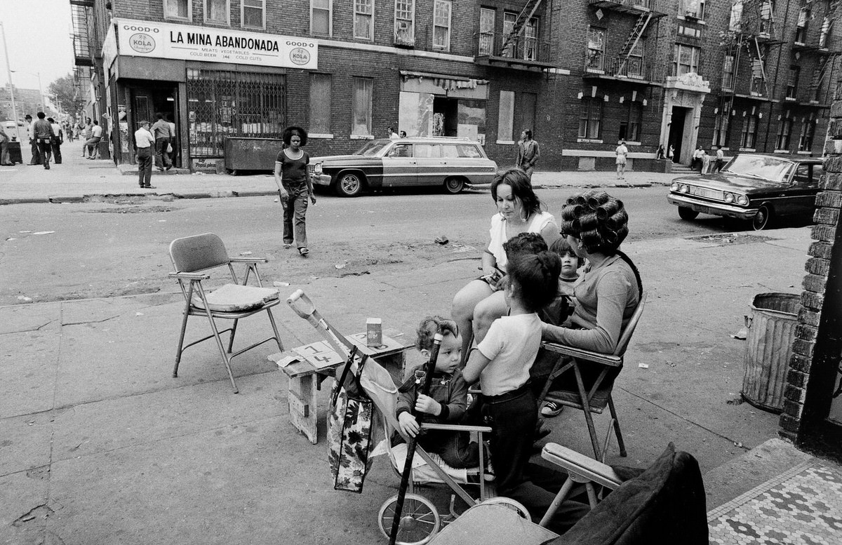 Brownsville in the 1970s: A Gritty Portrait of Survival in Brooklyn's Toughest Neighborhood