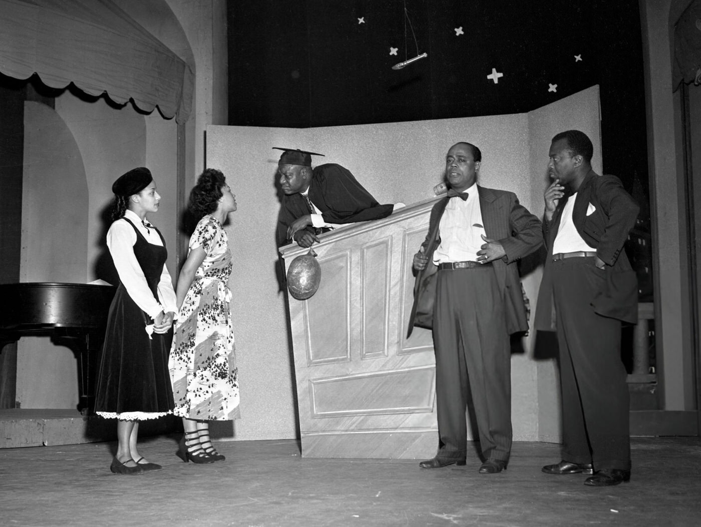 Dewey "Pigmeat" Markham with Harlem's Apollo Theater ensemble on 'Toast of the Town', 1948.