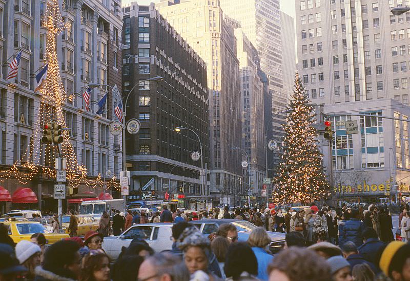 Herald Square, Avenue of the Americas around Christmas, 1978.