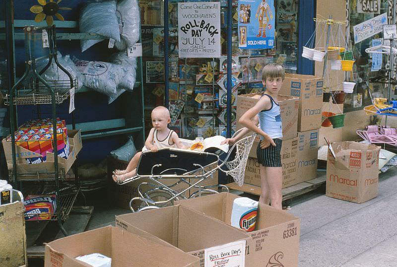 Concrete, Chaos, and Cold Light: Frank Florianz’s Stark View of Late 1970s New York City