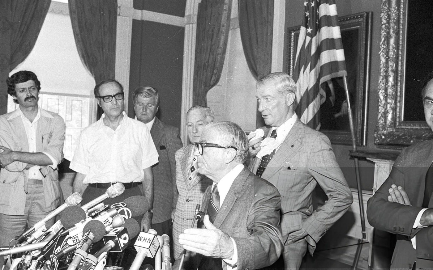 Mayor Beame and Police Commissioner Michael Codd at a City Hall press conference about the blackout, 1977.