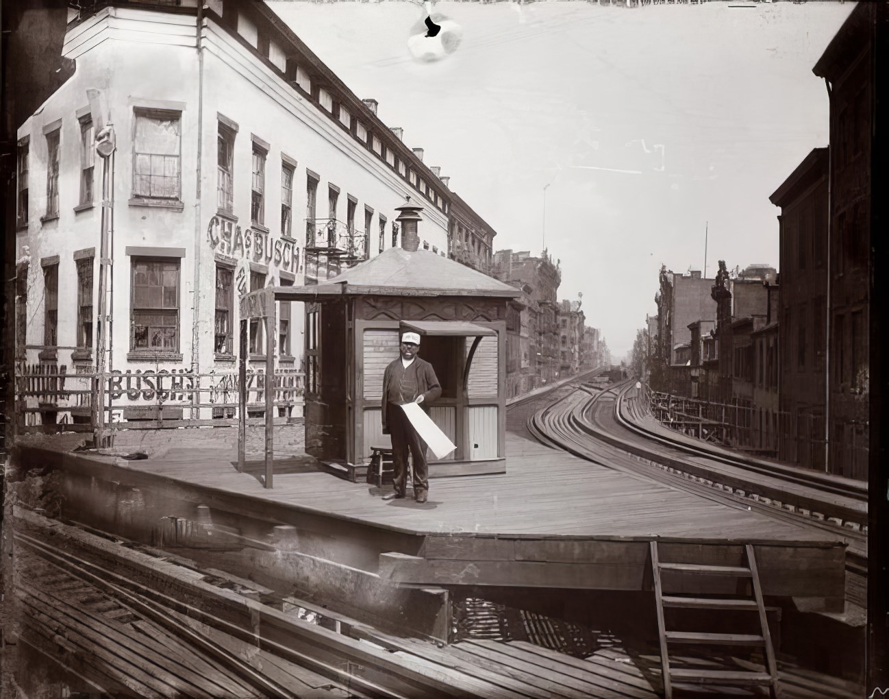 New York: "Grant Island" on the elevated railroad—Bowery & Division Street, 1890.
