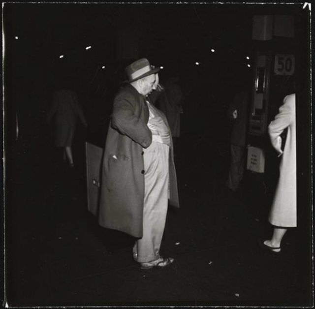Underground Stories: Stanley Kubrick’s Rare Glimpse into 1940s New York City Subway Life