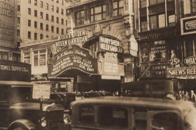 Palace Theatre, 1932.