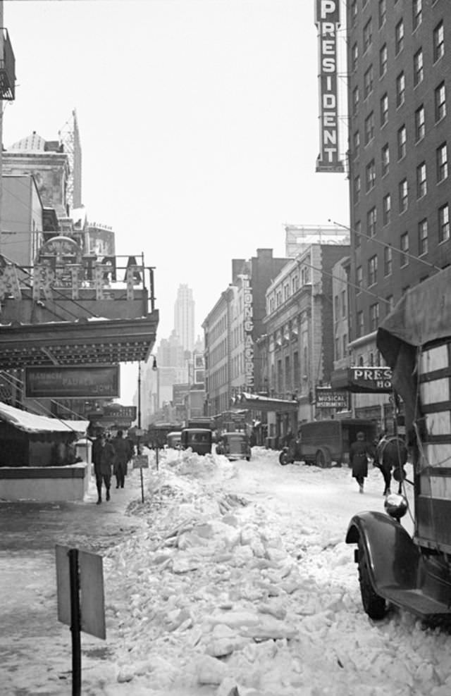 Artef and Longacre Theatres, 1935.