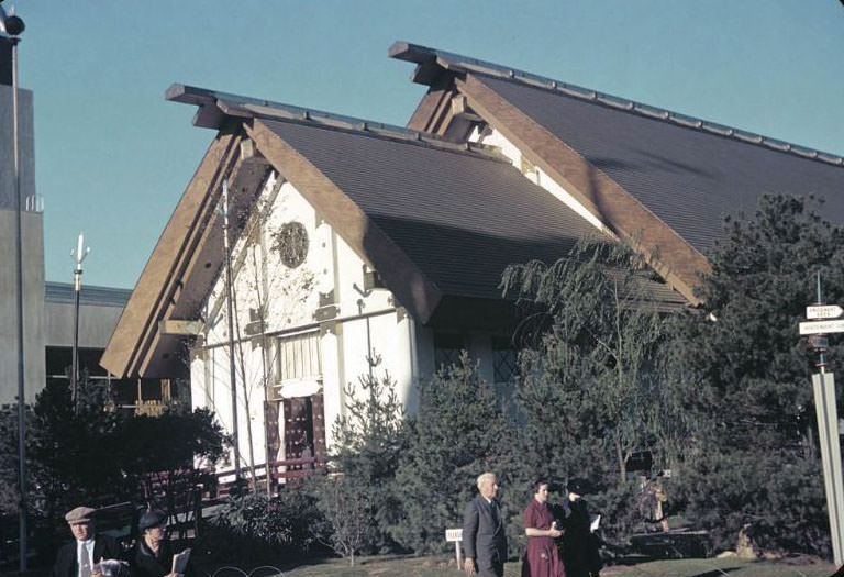 The Japan Pavilion next to the USSR (Soviet) Pavilion, 1939 New York World's Fair.