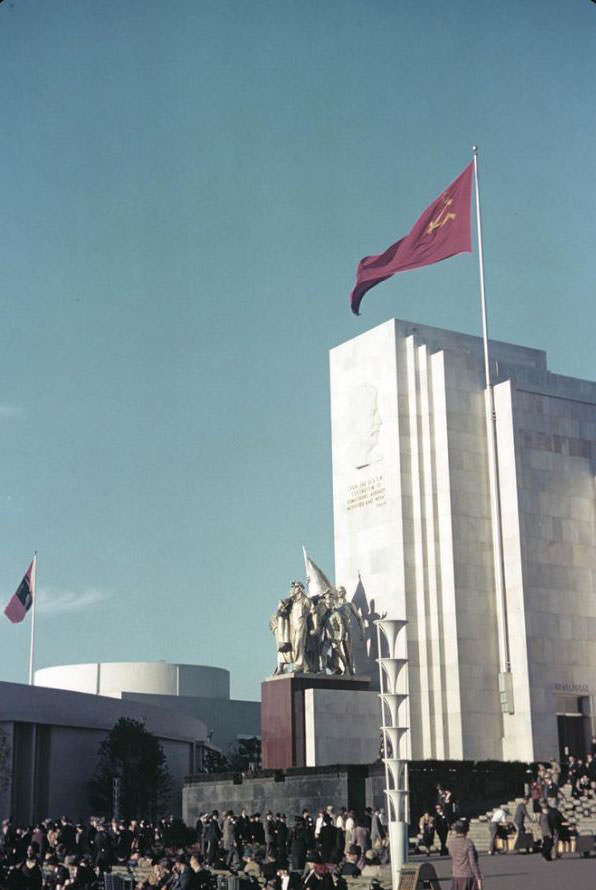 The USSR (Soviet) Pavilion, 1939 New York World's Fair.