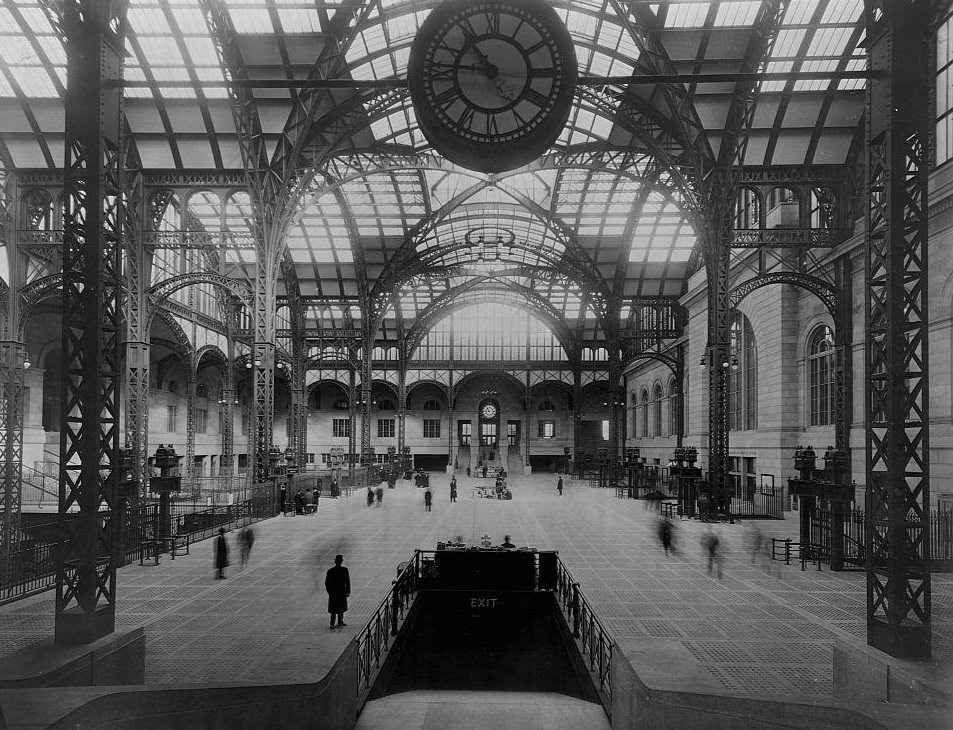 Concourse Level of Pennsylvania Station, New York, 1911.