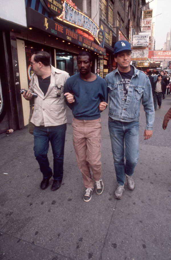 An undercover officer arrests a man for selling crack cocaine in 1986.