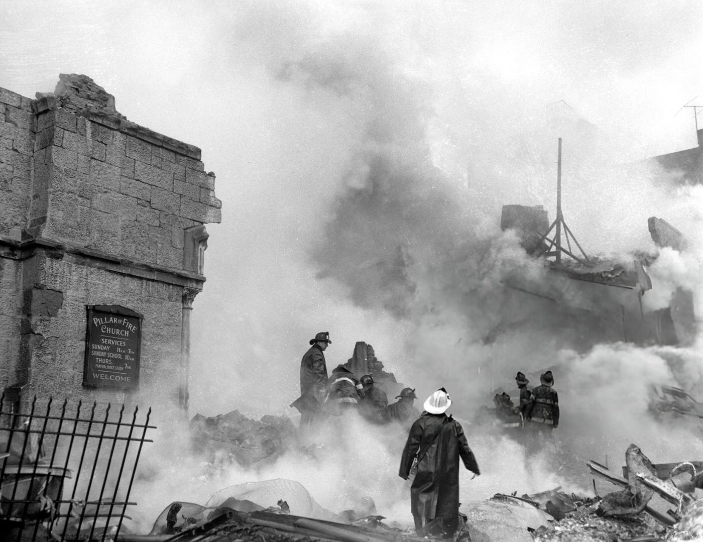 The Pillar Of Fire Church In Brooklyn Was Demolished In The United Airlines Dc-8 &Amp;Amp; Twa Super Constellation Aviation Accident, 1960.