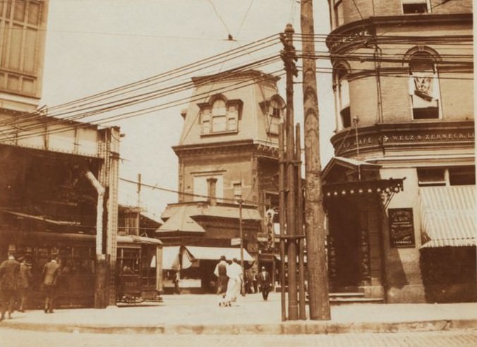 Myrtle Avenue - Palmetto Street, 1924