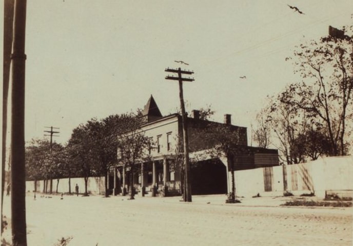 Grand Avenue - 74th Street, 1922
