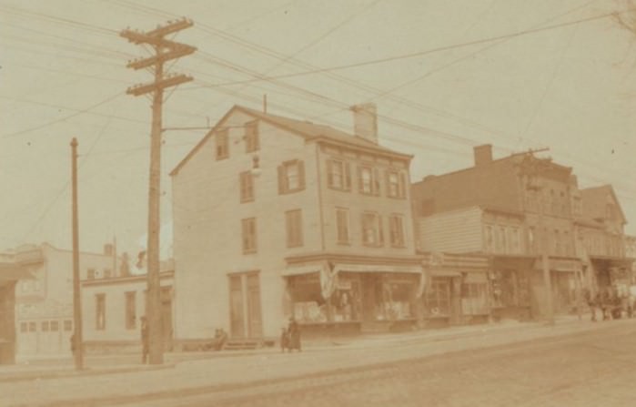 Grand Avenue - Remsen Place, 1923