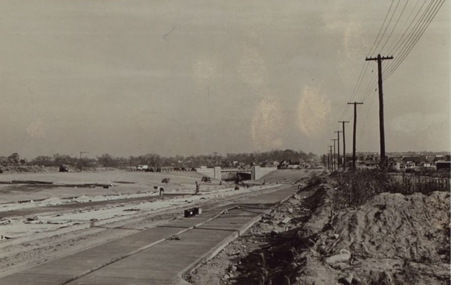 Grand Central Parkwa - 74th Street, 1935