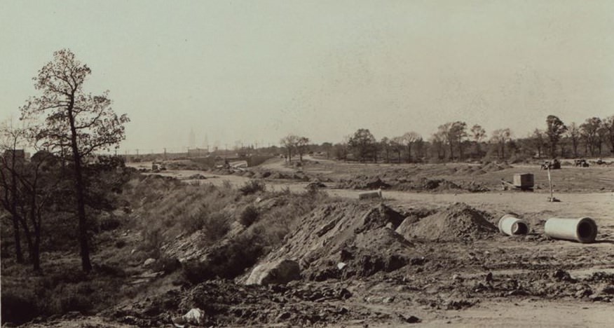 Grand Central Parkwa - 85th Street, 1935