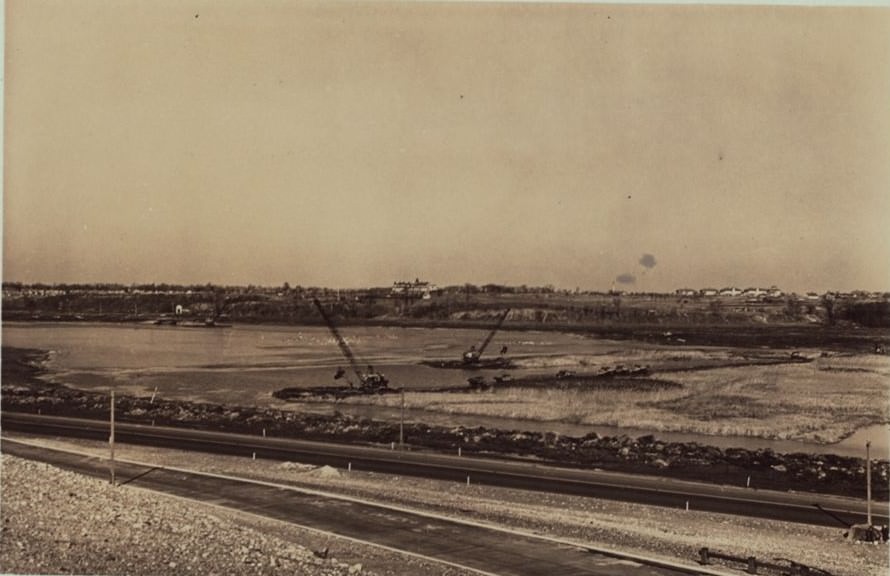 Flushing Meadow Park - [Grand Central Parkway - 76th Avenue.], 1937