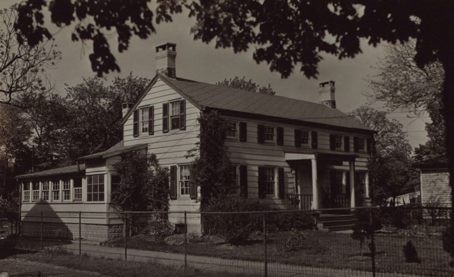 Amboy Road and Great Kills Road, 1900s.