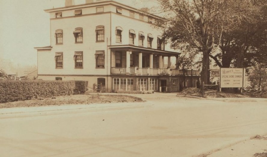 Amboy Road and Great Kills Road, 1930.