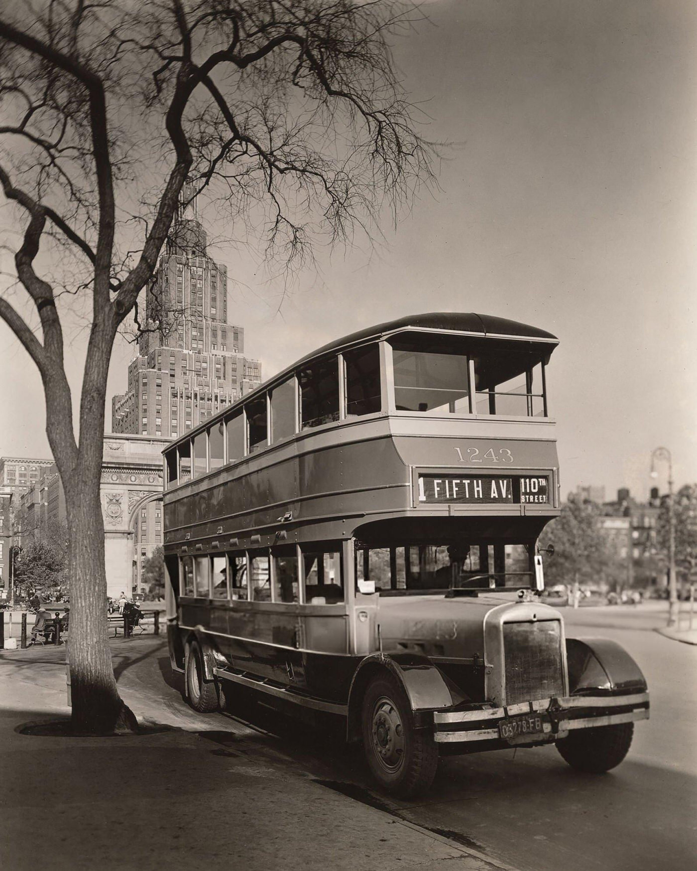 Fifth Avenue Bus, Washington Square, 1936.