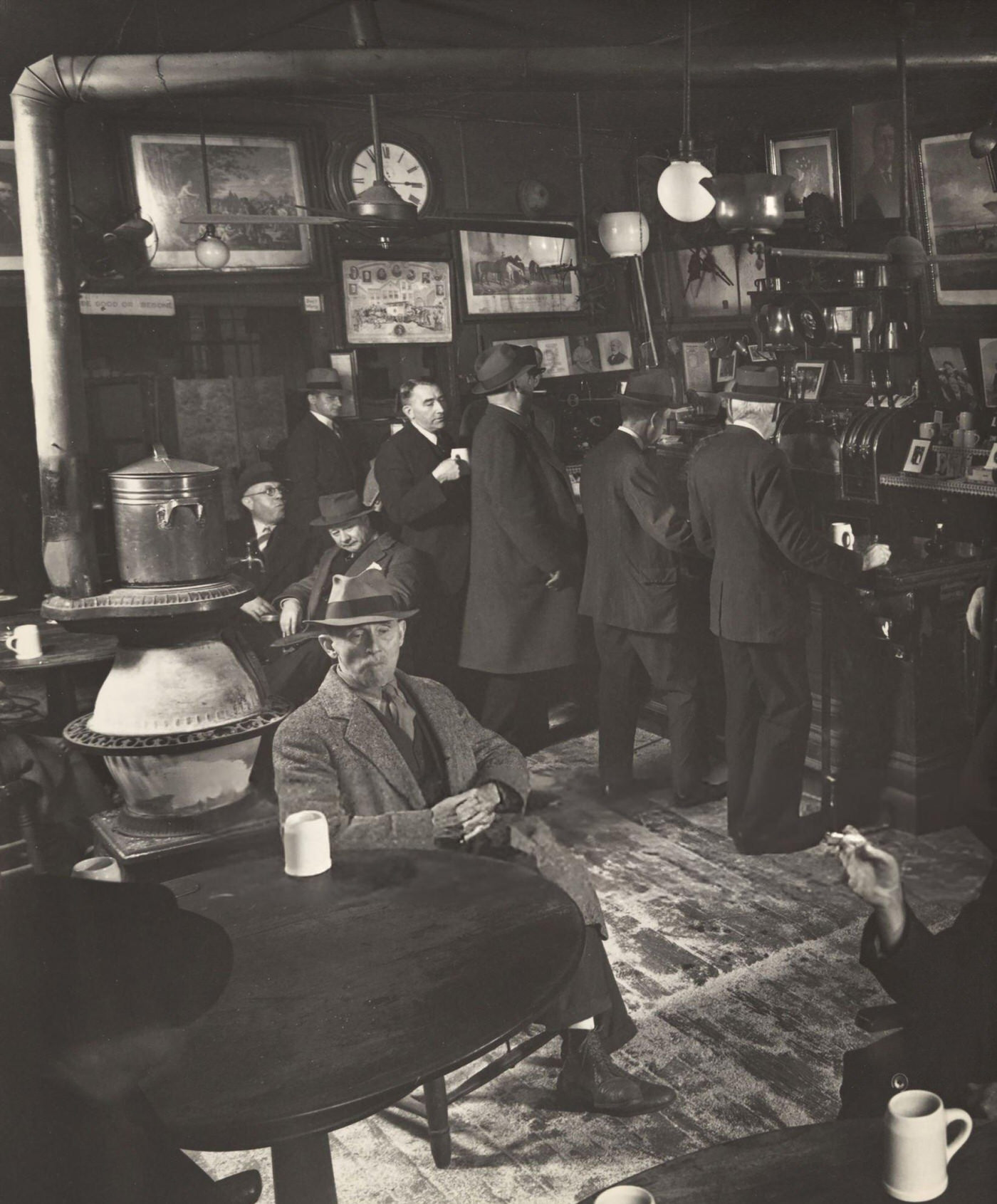 Mcsorley'S Ale House Interior, 15 East 7Th Street, 1937.