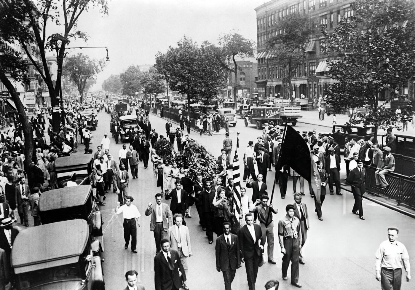 A Procession Of Communists Attends The Funeral Of A Black Member In Harlem, 1930S.