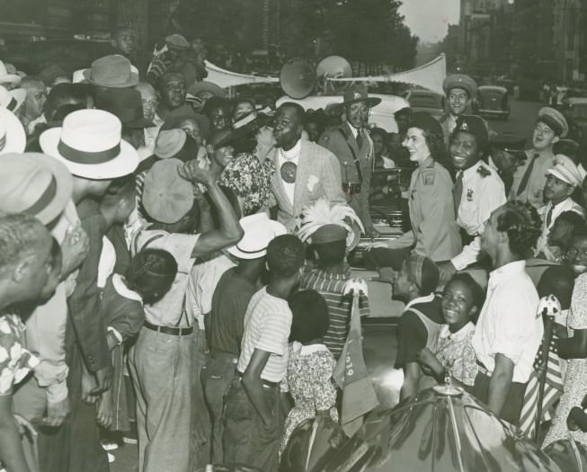 Bill Robinson At Ticket Campaign With Crowd In Harlem, 1935.
