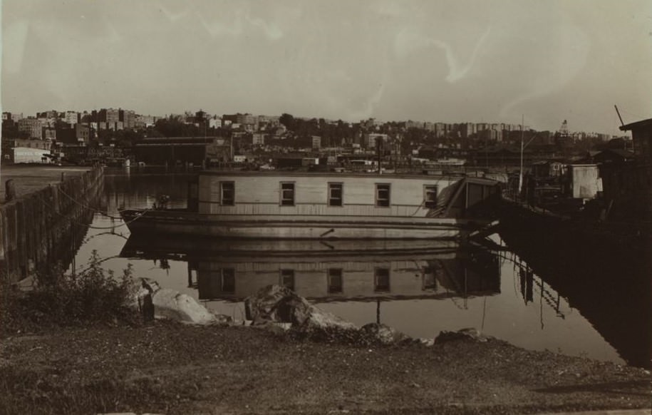Harlem River, Manhattan: Academy Street, 1933.