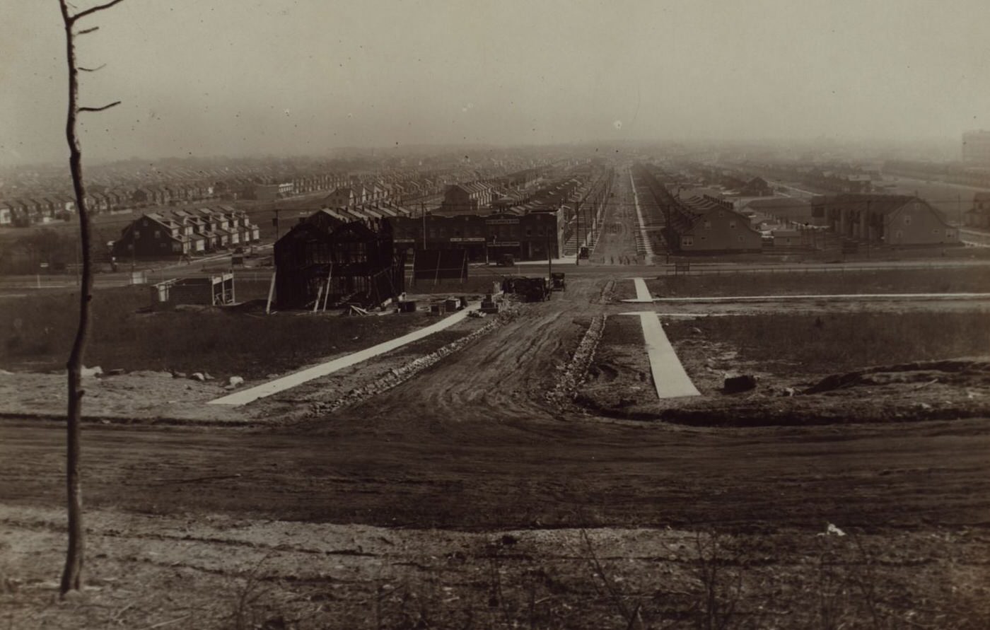 Queens Village - [215th Place - Spencer and Hillside Avenues - Real estate development.], 1927