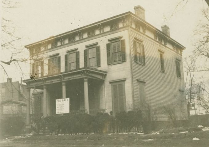 Twombley Place - Jamaica Avenue, 1923