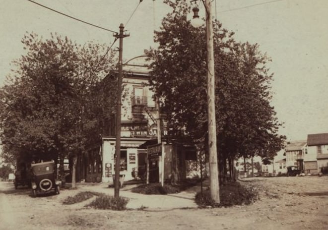 Jamaica Avenue - Kew Garden Road, 1922