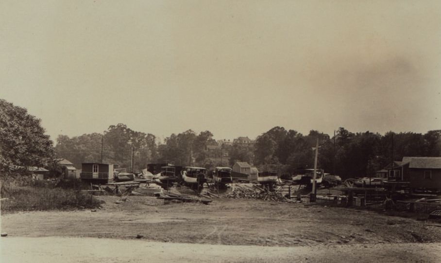 Little Neck Parkway - Albert Street, 1927