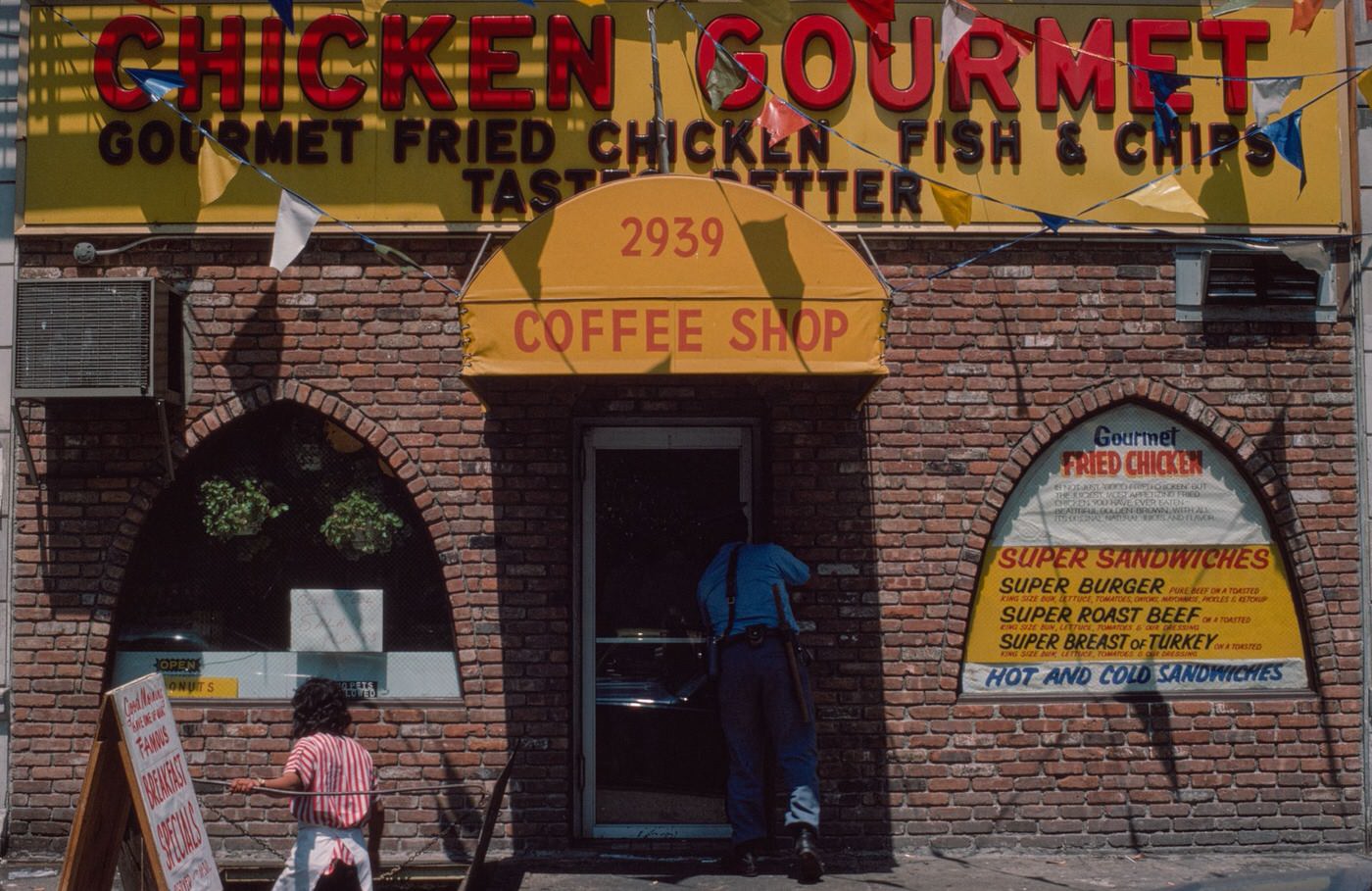 Chicken Gourmet, 1976