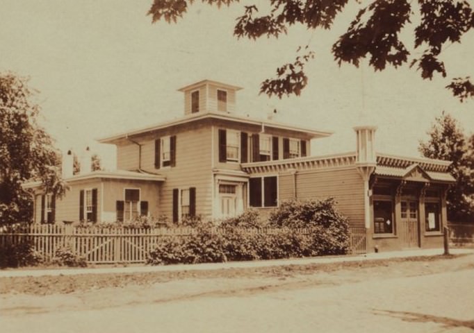 Maspeth Avenue - 59th Street, 1920s