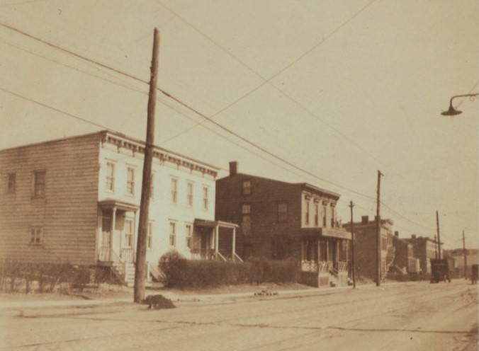 Metropolitan Avenue - Pleasant View Street, 1923