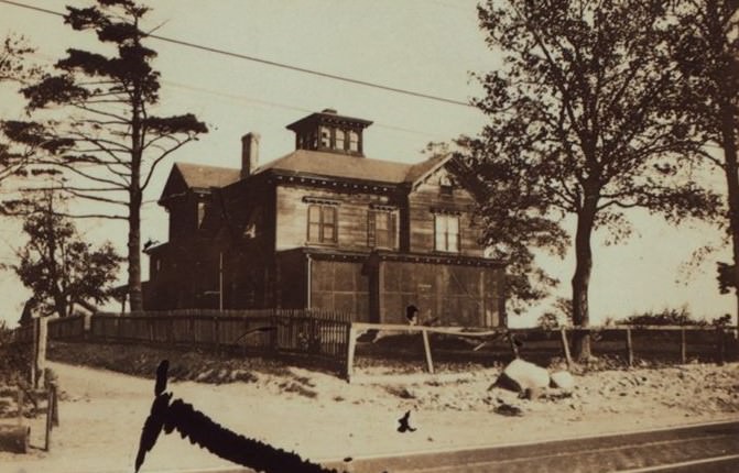 Metropolitan Avenue - 69th Avenue, 1920s