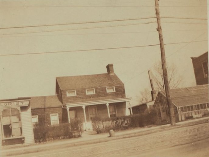 Metropolitan Avenue - Pleasant View Street, 1923