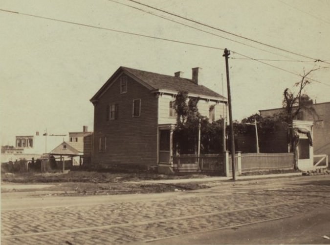 Metropolitan Avenue - 73rd Place, 1922