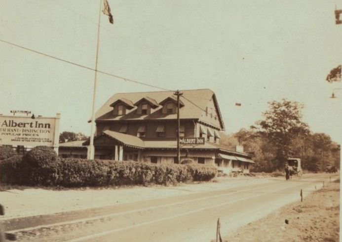 Metropolitan Avenue - Union Turnpike, 1923