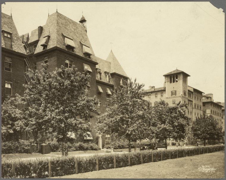 Queens - 80th Street - Northern Boulevard - 34th Avenue