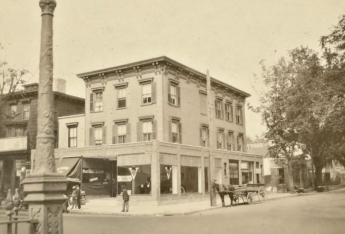 Northern Boulevard - Linden Place, 1922