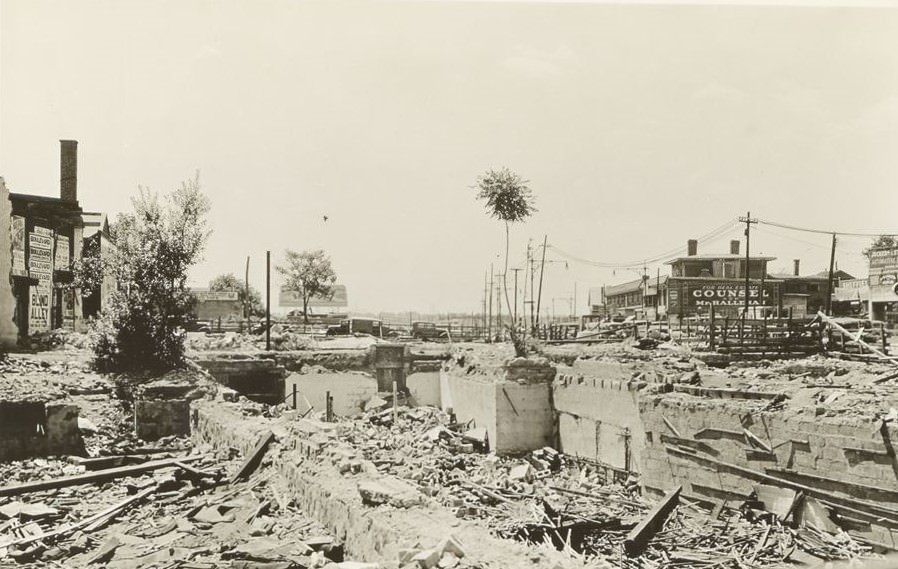 Northern Boulevard - Main Street, 1936