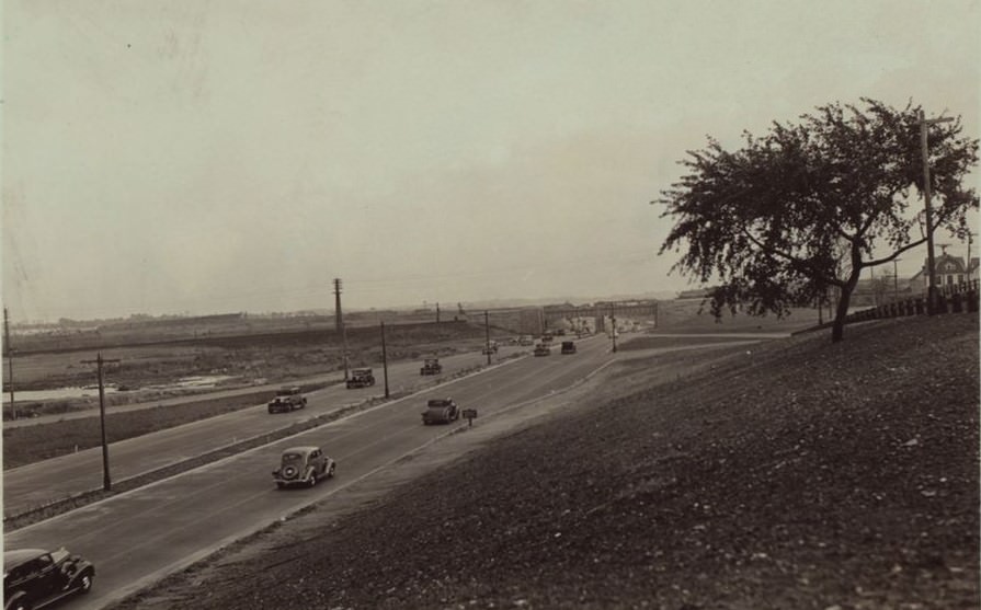 Grand Central Parkwa - Roosevelt Avenue, 1936
