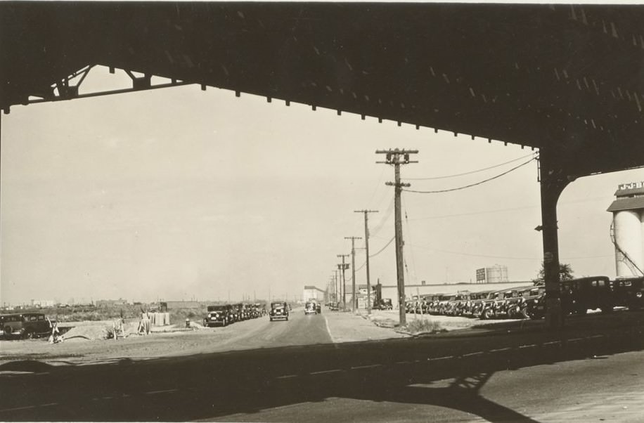 Willets Point Boulev - Roosevelt Avenue.