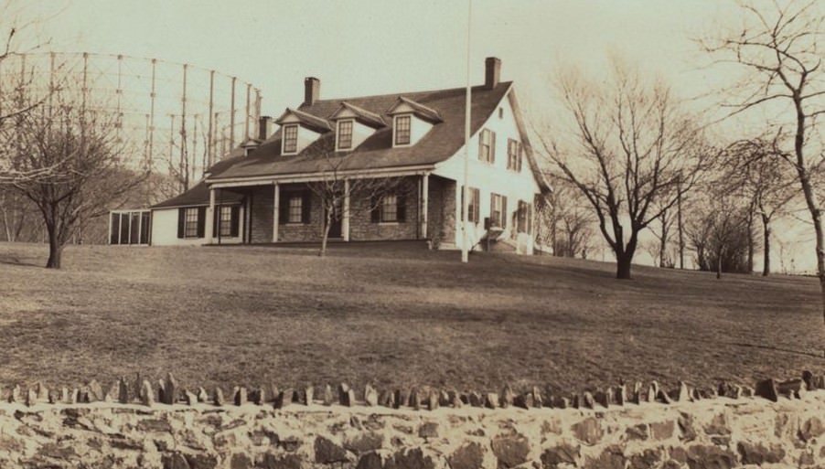Shore Boulevard - 20th Avenue