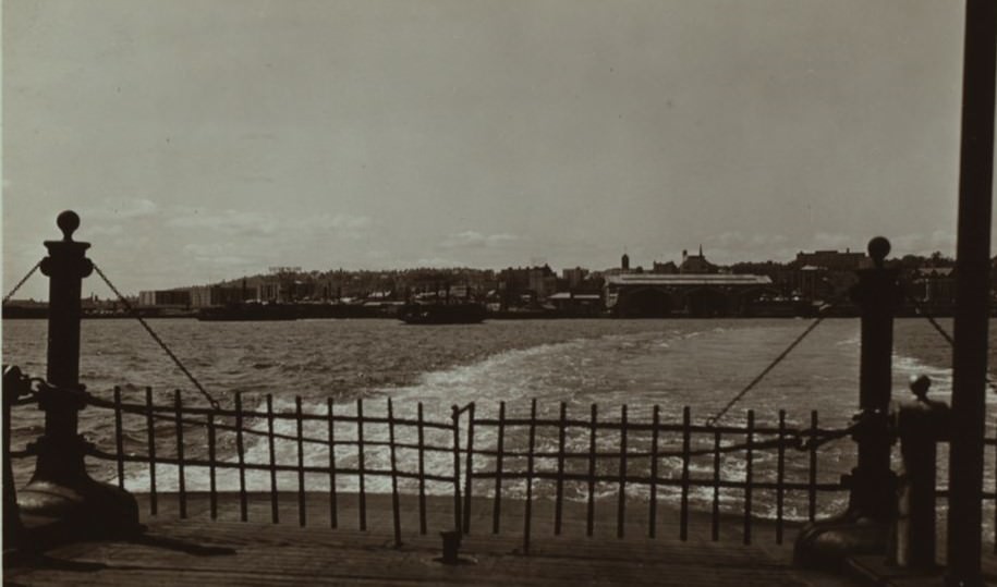 Upper Bay, Staten Island, St. George, ferry station, Richmond Borough Hall, and Brighton Heights Reformed Church, 1933.