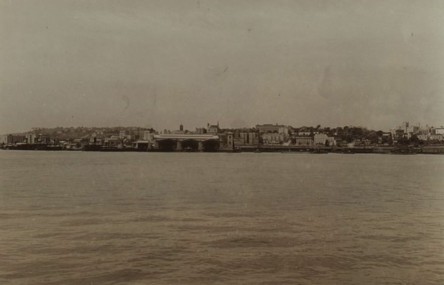 Upper Bay, Staten Island, St. George, 1937.