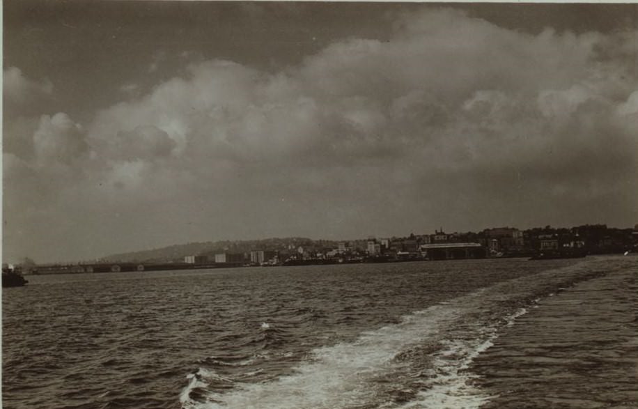 Upper Bay, Staten Island, St. George, ferry station, Richmond Borough Hall, and Brighton Heights Reformed Church, 1933.