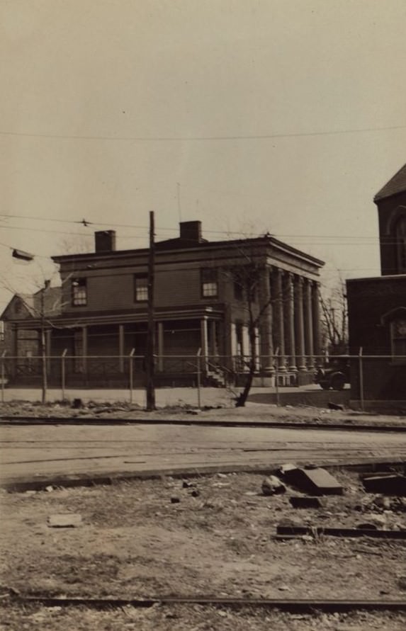 Sutphin Boulevard - 109th Avenue