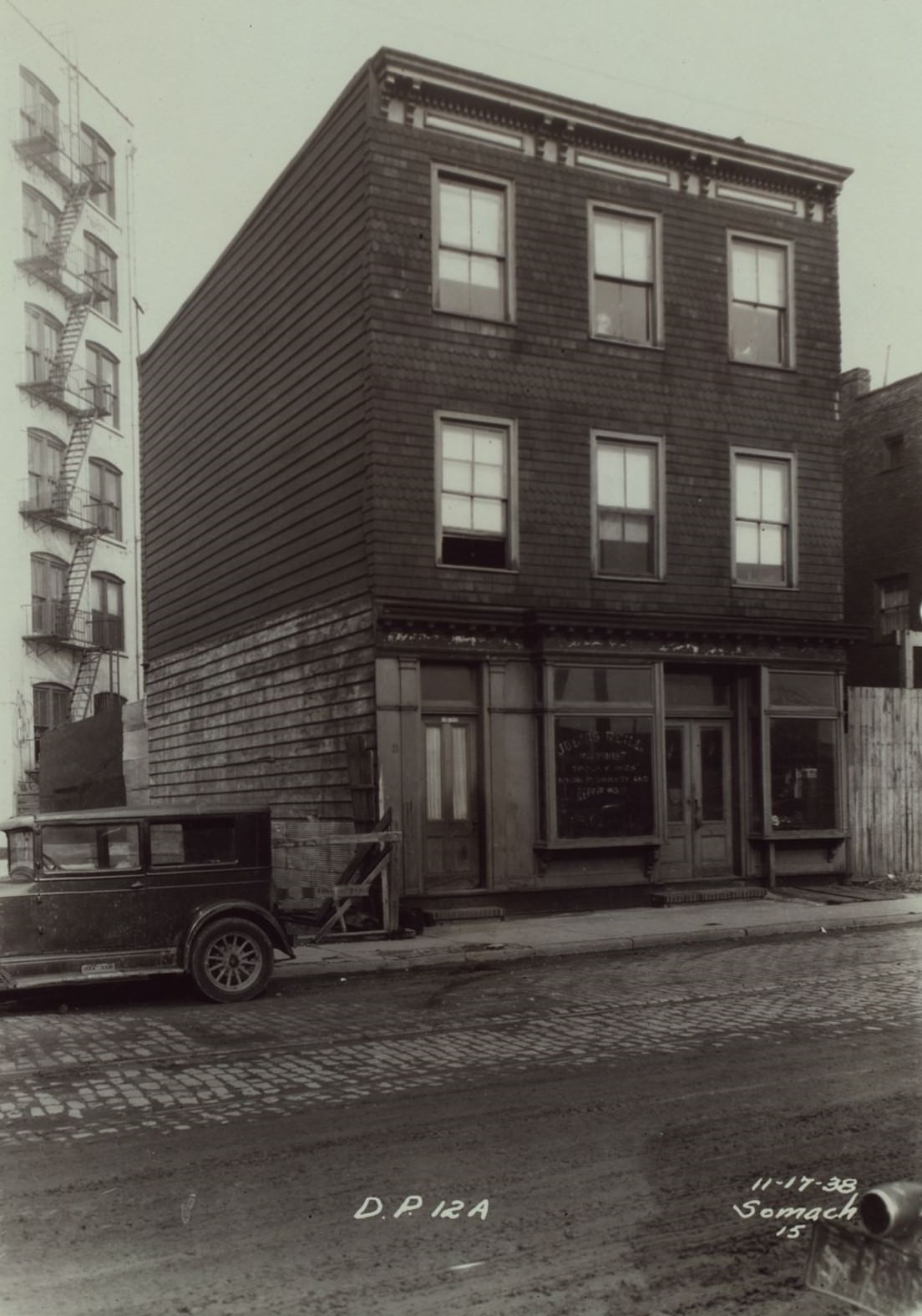 Borden Avenue - Vernon Boulevard, 1930s
