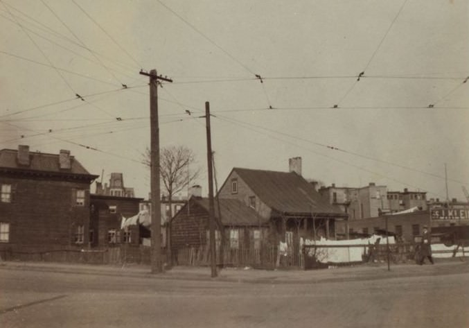 Broadway - Vernon Boulevard, 1930s